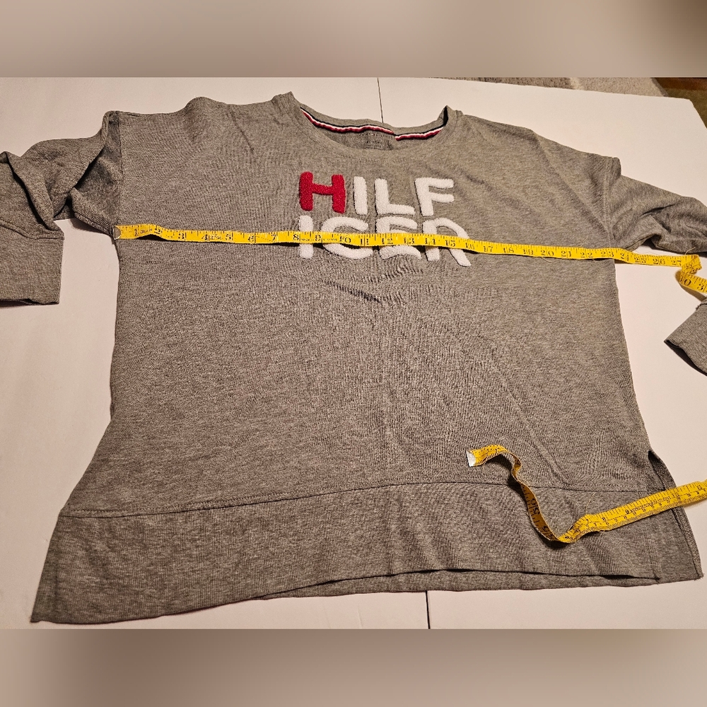 Tommy Hilfiger Gray Sweatshirt with Red and White Accents